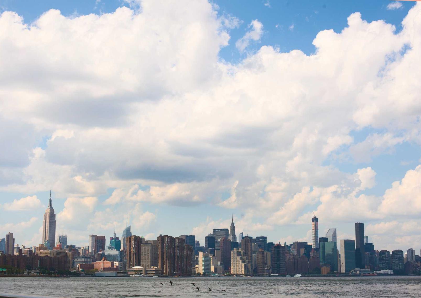 QQ炫舞：明星杂志购买平台